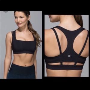 Lululemon Splendour strappy sports bra